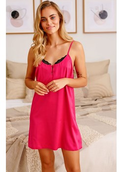 Doctor Nap Elegancka koszula nocna ze zwiewnej satyny w kolorze fuksji TM.5101.FUCHSIA, Kolor fuksja, Rozmiar L, Doctor Nap ze sklepu Intymna w kategorii Koszule nocne - zdjęcie 184118348