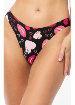 Stringi damskie Kiss Me, Kolor czarny-wzór, Rozmiar L, Julimex ze sklepu Intymna w kategorii Majtki damskie - zdjęcie 184130826