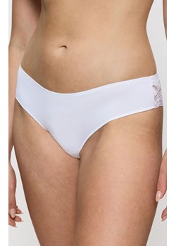 Triumph Lovely Micro Brazilian stringi 10182554, Kolor biały, Rozmiar L, Triumph ze sklepu Intymna w kategorii Majtki damskie - zdjęcie 184150878