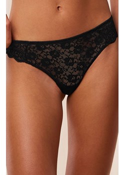 Triumph stringi typu hipster Amourette 10219152-0004, Kolor czarny, Rozmiar 36, Triumph ze sklepu Intymna w kategorii Majtki damskie - zdjęcie 184152275