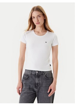 Converse T-Shirt 10027252-A01 Biały Slim Fit ze sklepu MODIVO w kategorii Bluzki damskie - zdjęcie 184155498