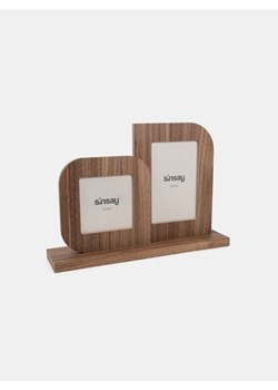 Sinsay - Ramka na zdjęcia - beżowy - id: 632FX-08X - marki Sinsay - 184158046 Sinsay - Ramka na zdjęcia - beżowy ze sklepu Sinsay w kategorii Ramki na zdjęcia - zdjęcie 184158046