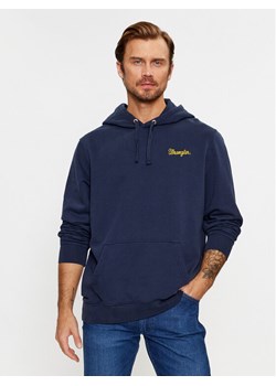Wrangler Bluza Logo 112341241 Granatowy Relaxed Fit ze sklepu MODIVO w kategorii Bluzy męskie - zdjęcie 184158487