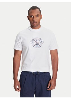 Guess T-Shirt M5YI62 K8FQ4 Biały Regular Fit ze sklepu MODIVO w kategorii T-shirty męskie - zdjęcie 184165006