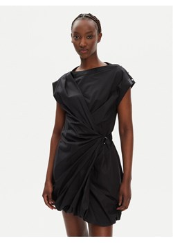 PINKO Sukienka koktajlowa Abito 105215 A2LD Czarny Regular Fit - id: 0000305098924 - marki Pinko - 184165019 PINKO Sukienka koktajlowa Abito 105215 A2LD Czarny Regular Fit ze sklepu MODIVO w kategorii Sukienki - zdjęcie 184165019