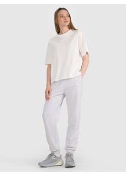 Damski t-shirt oversize bez nadruku 4F 4FRSS25TTSHF2692 - biały ze sklepu Sportstylestory.com w kategorii Bluzki damskie - zdjęcie 184169448
