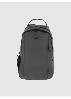 Plecak miejski uniseks 26L 4F 4FWSS25ABACU427 - szary ze sklepu Sportstylestory.com w kategorii Plecaki - zdjęcie 184169485