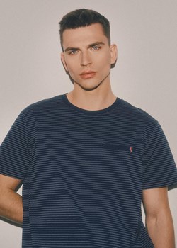 Koszulka HAWKEYES ze sklepu Diverse w kategorii T-shirty męskie - zdjęcie 184172428