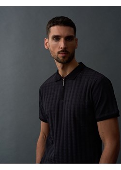 Żakardowa koszulka polo w wzór zapinana na zamek ze sklepu Diverse w kategorii T-shirty męskie - zdjęcie 184173768
