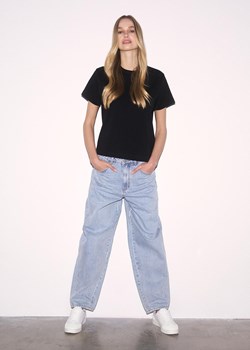 Koszulka heavy cotton o regularnym kroju ze sklepu Diverse w kategorii Bluzki damskie - zdjęcie 184175368