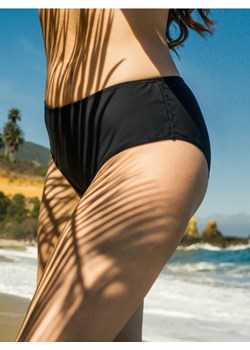 Sinsay - Dół od bikini w sportowym stylu - czarny - id: 675AO-99X - marki Sinsay - 184190806 Sinsay - Dół od bikini w sportowym stylu - czarny ze sklepu Sinsay w kategorii Stroje kąpielowe - zdjęcie 184190806