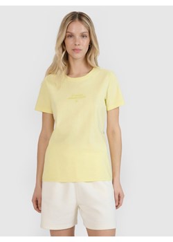 Damski t-shirt z nadrukiem 4F 4FRSS25TTSHF2786 - żółty ze sklepu Sportstylestory.com w kategorii Bluzki damskie - zdjęcie 184195895