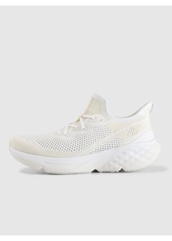 Damskie sneakersy 4F Velocity E-knit 4FRSS25FSPOF171 - białe ze sklepu Sportstylestory.com w kategorii Buty sportowe damskie - zdjęcie 184195936