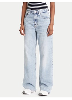 Tommy Jeans Jeansy Mia DW0DW21412 Niebieski Relaxed Fit ze sklepu MODIVO w kategorii Jeansy damskie - zdjęcie 184197058