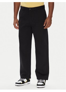 DC Chinosy Worker Baggy ADYNP03097 Czarny Baggy Fit ze sklepu MODIVO w kategorii Spodnie męskie - zdjęcie 184199659