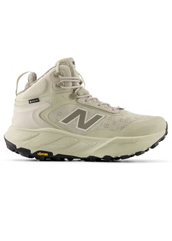 Buty męskie New Balance Fresh Foam X Hierro Hiker Gore-Tex v9 MTHIMCA9 – beżowe ze sklepu New Balance Poland w kategorii Buty sportowe męskie - zdjęcie 184205558