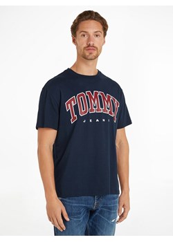 TOMMY JEANS Koszulka w kolorze granatowym ze sklepu Limango Polska w kategorii T-shirty męskie - zdjęcie 184209208