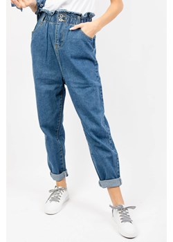 GRANATOWE SPODNIE MOM JEANS Z GUMĄ W PASIE-WYSOKI STAN ze sklepu olika.com.pl w kategorii Jeansy damskie - zdjęcie 184211059