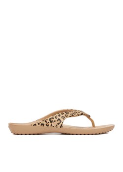 Crocs Japonki KADEE II LEOPARD FLIP W 206398-98R Beżowy ze sklepu MODIVO w kategorii Klapki damskie - zdjęcie 184214519
