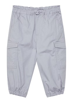 United Colors Of Benetton Spodnie materiałowe 4L2VGF028 Niebieski Relaxed Fit ze sklepu MODIVO w kategorii Spodnie chłopięce - zdjęcie 184215796