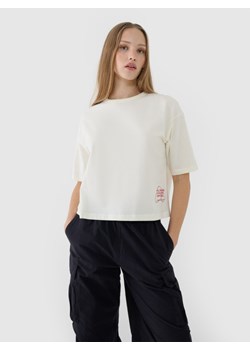 Damski t-shirt oversize z nadrukiem 4F 4FWSS25TTSHF1971 - biały ze sklepu Sportstylestory.com w kategorii Bluzki damskie - zdjęcie 184216658