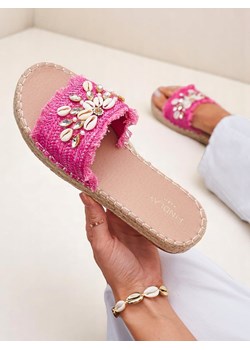 Royalfashion Klapki damskie z muszelkami Sandy ze sklepu royalfashion.pl w kategorii Klapki damskie - zdjęcie 184220297