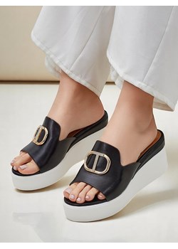Royalfashion Damskie klapki na koturnie Daffin ze sklepu royalfashion.pl w kategorii Klapki damskie - zdjęcie 184220336
