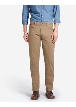 WRANGLER TEXAS MĘSKIE SPODNIE MATERIAŁOWE STRETCH SAFARI KHAKI W121AP178 ze sklepu YouNeedit.pl w kategorii Jeansy męskie - zdjęcie 184229246