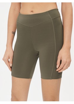 Reebok Szorty sportowe Yoga Performance IM4041 Zielony Tight Fit ze sklepu MODIVO w kategorii Szorty - zdjęcie 184235158