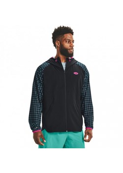 Męska kurtka treningowa Under Armour UA Woven Geo Hooded Jacket - czarna ze sklepu Sportstylestory.com w kategorii Kurtki męskie - zdjęcie 184236195