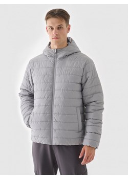 Męska kurtka puchowa pikowana 4F 4FWAW24TDJAM573 - szara ze sklepu Sportstylestory.com w kategorii Kurtki męskie - zdjęcie 184236818
