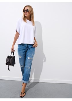 Mohito - Jeansy boyfriend z dziurami - niebieski ze sklepu Mohito w kategorii Jeansy damskie - zdjęcie 184239147