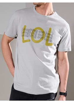 Sinsay - Bawełniana koszulka z nadrukiem regular fit - szary ze sklepu Sinsay w kategorii T-shirty męskie - zdjęcie 184247039