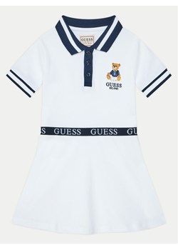 Guess Sukienka codzienna K5RK12 K7O64 Biały Regular Fit ze sklepu MODIVO w kategorii Sukienki dziewczęce - zdjęcie 184248338