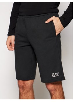EA7 Emporio Armani Szorty sportowe 8NPS02 PJ05Z 1200 Czarny Regular Fit - id: 0000201327777 - marki Emporio Armani - 184248406 EA7 Emporio Armani Szorty sportowe 8NPS02 PJ05Z 1200 Czarny Regular Fit ze sklepu MODIVO w kategorii Spodenki męskie - zdjęcie 184248406