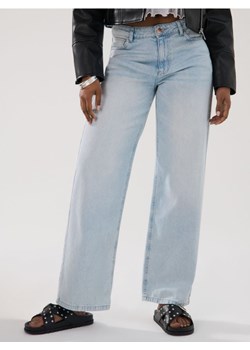 Sinsay - Jeansy loose fit - niebieski ze sklepu Sinsay w kategorii Jeansy damskie - zdjęcie 184250678