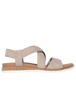 Sandały Skechers Bobs Desert Kiss Low 114705-TPE beżowy ze sklepu ButyModne.pl w kategorii Sandały damskie - zdjęcie 184252105