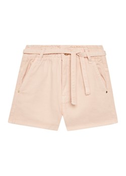 Guess Spodnie materiałowe J5GD15 WH630 Różowy Regular Fit ze sklepu MODIVO w kategorii Spodenki dziewczęce - zdjęcie 184257265