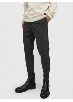 Jack&Jones Spodnie materiałowe Stace 12212970 Szary Regular Fit ze sklepu MODIVO w kategorii Spodnie męskie - zdjęcie 184260995