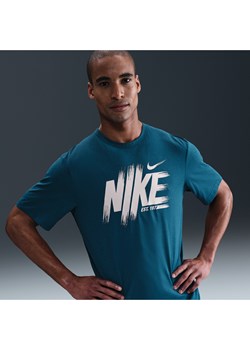 Męska koszulka treningowa z ochroną przed promieniowaniem UV Dri-FIT Nike Hyverse - Niebieski ze sklepu Nike poland w kategorii T-shirty męskie - zdjęcie 184264658