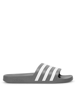 adidas Klapki ADILETTE AQUA F35538 Szary ze sklepu MODIVO w kategorii Klapki męskie - zdjęcie 184271227