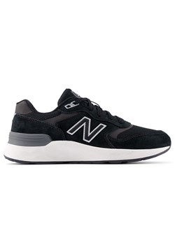 Buty damskie New Balance WW880BB7 – czarne ze sklepu New Balance Poland w kategorii Buty sportowe damskie - zdjęcie 184272715