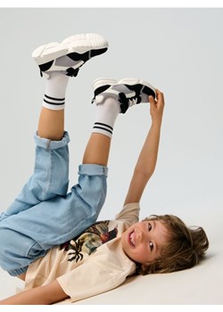 Sinsay - Kolorowe sneakersy - szary ze sklepu Sinsay w kategorii Buty sportowe dziecięce - zdjęcie 184279807