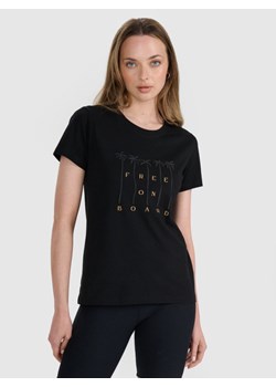 Damski t-shirt z nadrukiem 4F 4FRSS25TTSHF3162 - czarny - id: 291921 - marki 4F - 184280178 Damski t-shirt z nadrukiem 4F 4FRSS25TTSHF3162 - czarny ze sklepu Sportstylestory.com w kategorii Bluzki damskie - zdjęcie 184280178