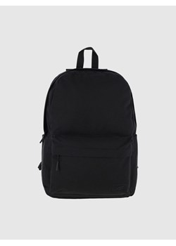 Plecak miejski 18L 4F 4FRMM00ABACU502 - czarny ze sklepu Sportstylestory.com w kategorii Plecaki - zdjęcie 184280288