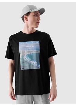 Męski t-shirt oversize z nadrukiem 4F 4FRSS24TTSHM2132 - czarny ze sklepu Sportstylestory.com w kategorii T-shirty męskie - zdjęcie 184280317