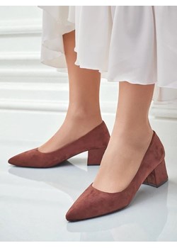 Royalfashion Damskie czółenka na niskim obcasie Agas ze sklepu royalfashion.pl w kategorii Czółenka - zdjęcie 184283805