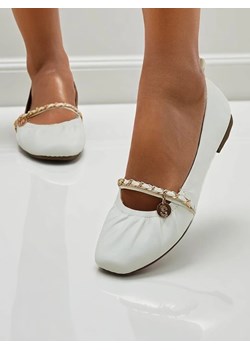 Royalfashion Damskie baleriny z łańcuszkiem Lancys ze sklepu royalfashion.pl w kategorii Balerinki - zdjęcie 184283898