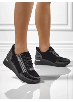 Royalfashion Sneakersy damskie na koturnie Elaqi ze sklepu royalfashion.pl w kategorii Buty sportowe damskie - zdjęcie 184283918