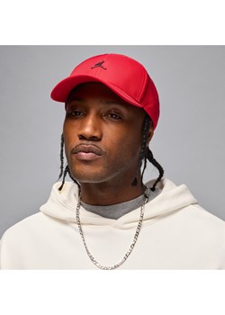 Czapka o wzmocnionej konstrukcji z metalowym logo Jumpman Jordan Rise - Czerwony ze sklepu Nike poland w kategorii Czapki z daszkiem męskie - zdjęcie 184284145